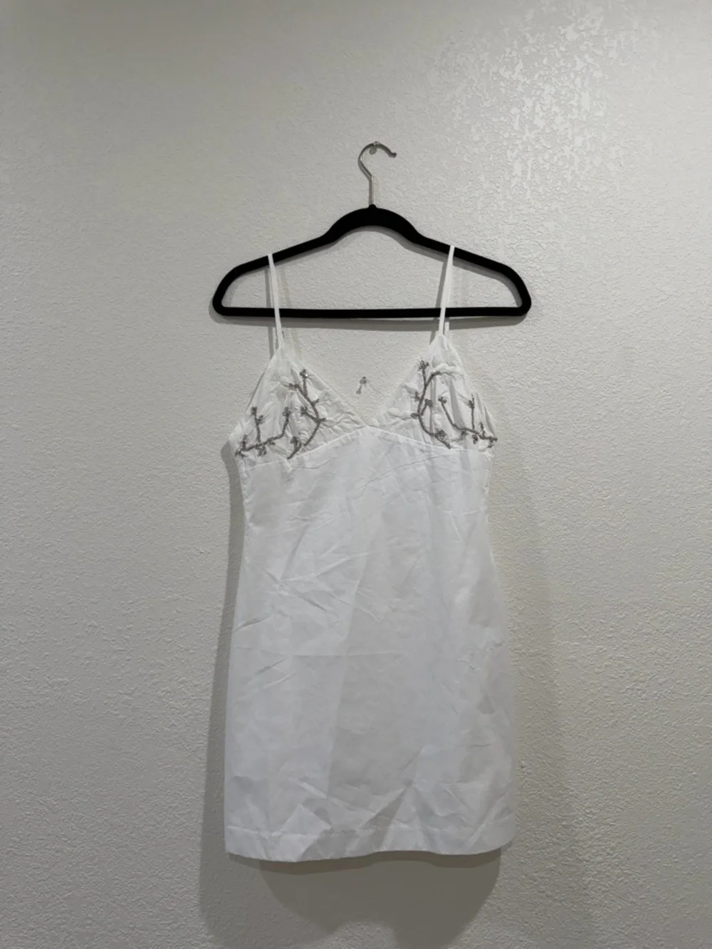 Zara White Embroidered Lace-Trim Slip - Picture 1 of 4